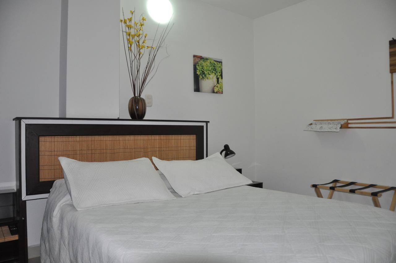 Hotel Meson De Las Flores Armenia  Bagian luar foto