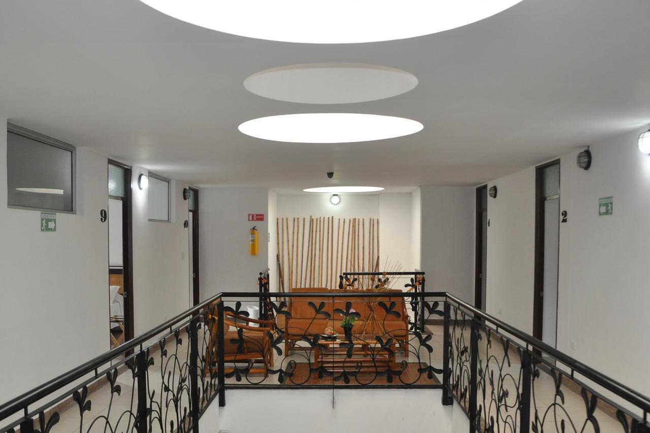 Hotel Meson De Las Flores Armenia  Bagian luar foto