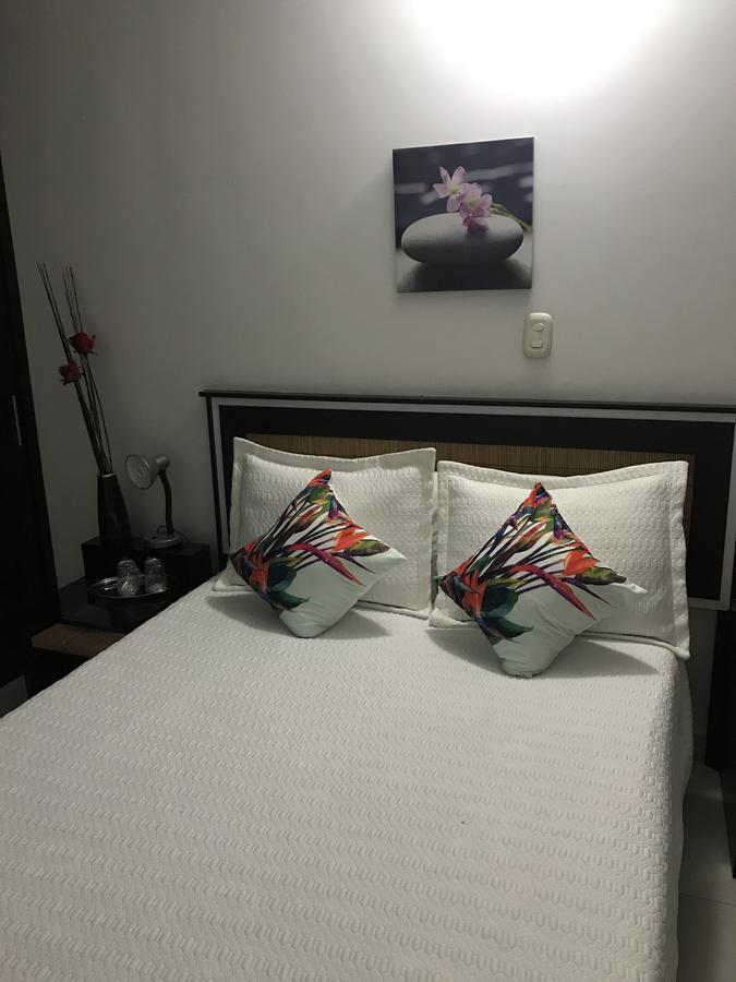 Hotel Meson De Las Flores Armenia  Bagian luar foto